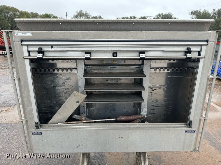 image for item MS9937 Iconic headache rack