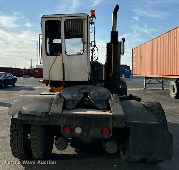 image for item OG9709 2016 Kalmar Ottawa T2 yard truck