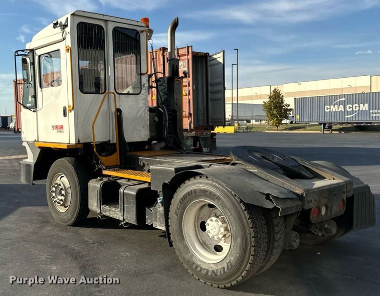 image for item OG9709 2016 Kalmar Ottawa T2 yard truck