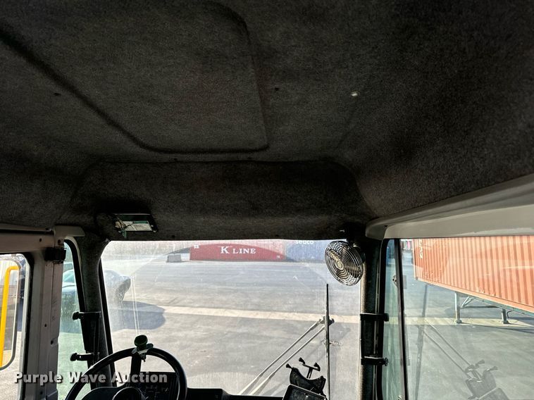 image for item OG9709 2016 Kalmar Ottawa T2 yard truck