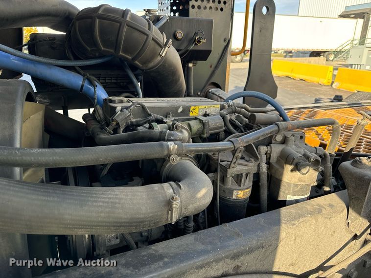 image for item OG9709 2016 Kalmar Ottawa T2 yard truck