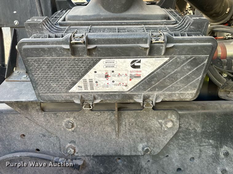 image for item OG9709 2016 Kalmar Ottawa T2 yard truck