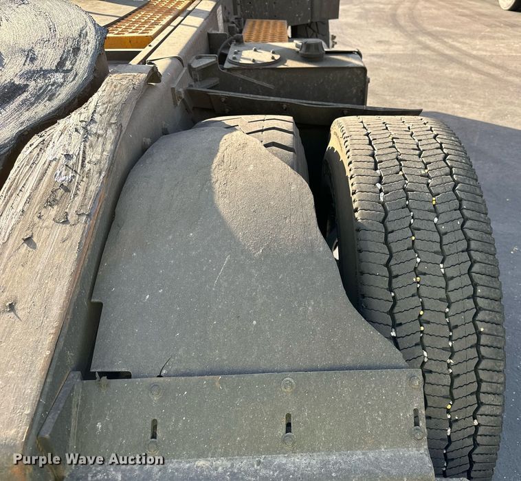 image for item OG9709 2016 Kalmar Ottawa T2 yard truck