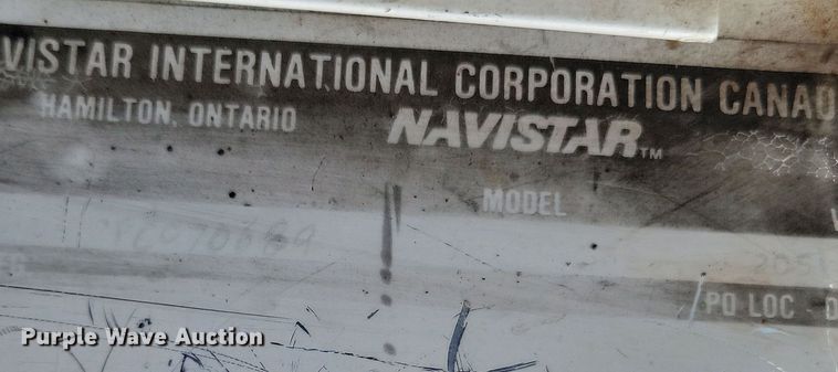 image for item OH9319 1993 International 9400 truck cab and chassis