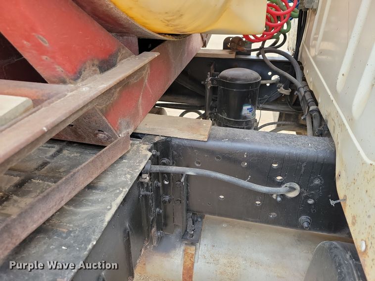 image for item OH9321 1988 International  1955 tank truck