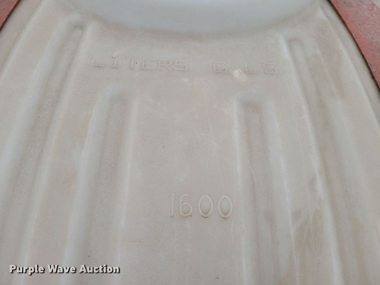 image for item OH9321 1988 International  1955 tank truck