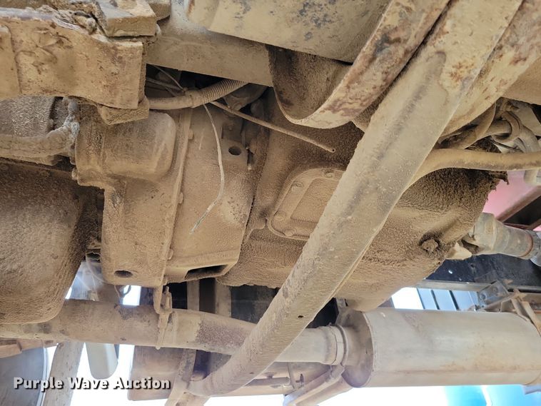 image for item OH9321 1988 International  1955 tank truck