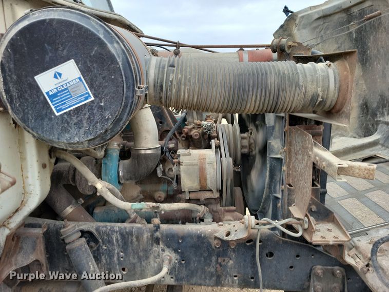 image for item OH9321 1988 International  1955 tank truck