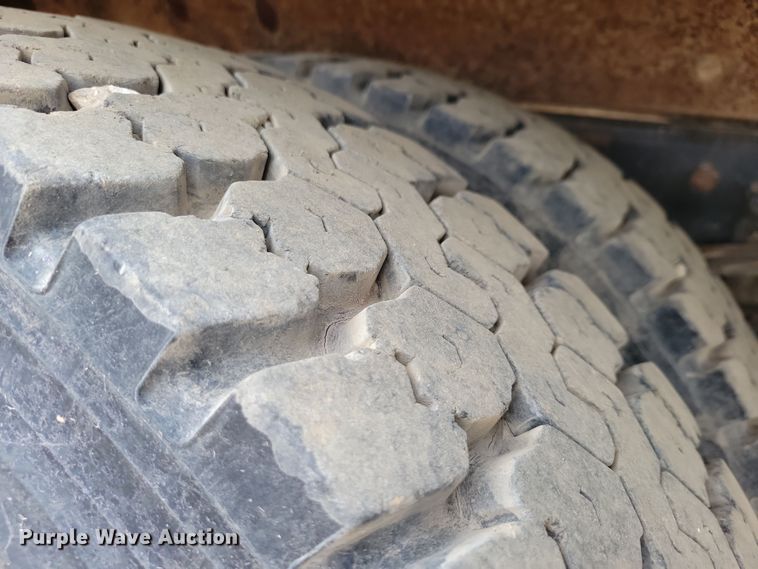 image for item OH9321 1988 International  1955 tank truck