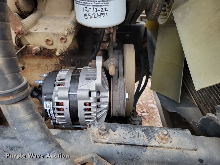 image for item OH9322 1991 International  9400 truck cab and chassis