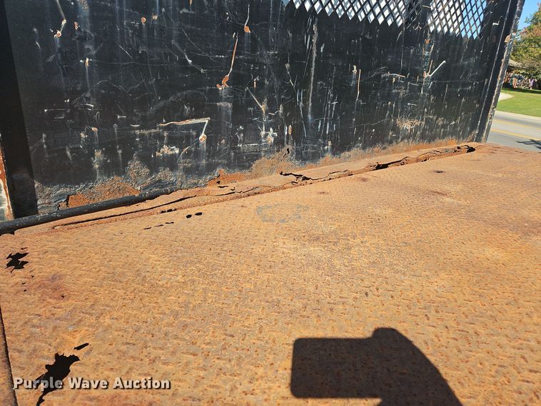 image for item OJ9879 2007 Sterling  flatbed truck