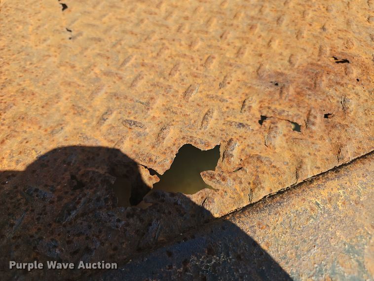 image for item OJ9879 2007 Sterling  flatbed truck