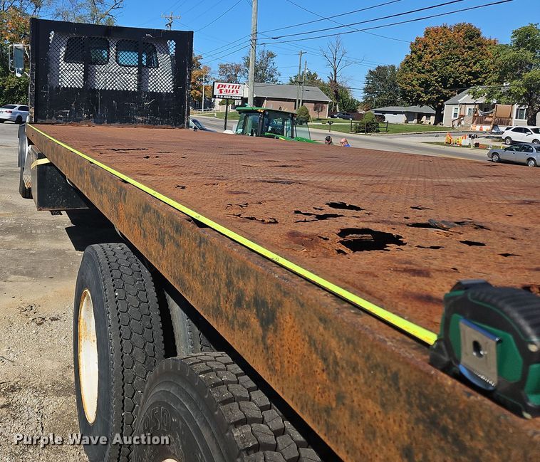 image for item OJ9879 2007 Sterling  flatbed truck