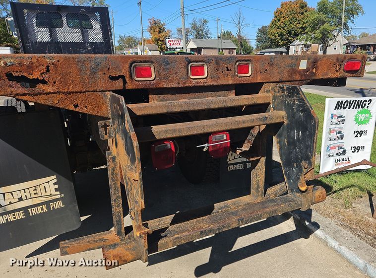 image for item OJ9879 2007 Sterling  flatbed truck