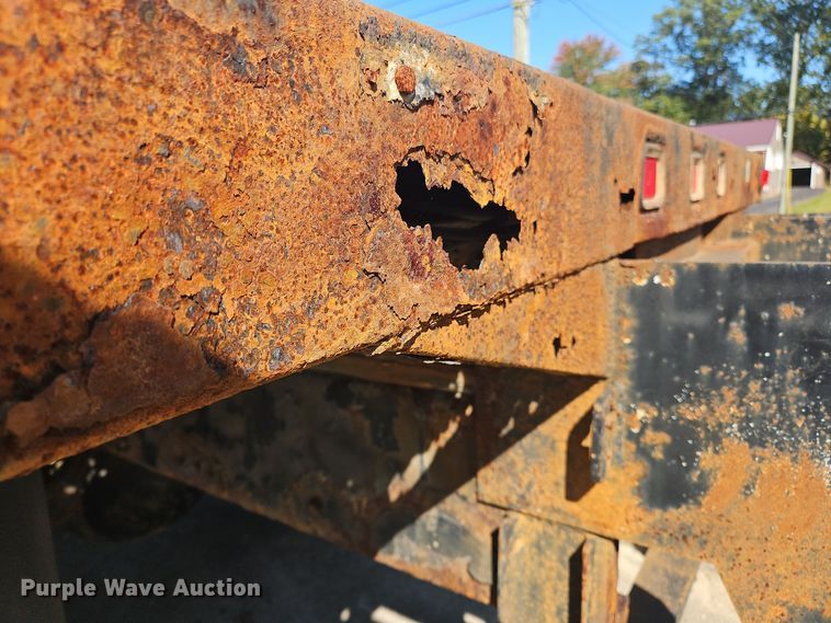 image for item OJ9879 2007 Sterling  flatbed truck