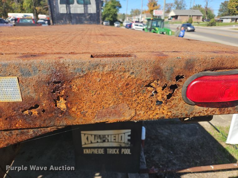 image for item OJ9879 2007 Sterling  flatbed truck