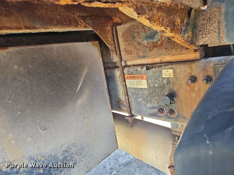 image for item OJ9879 2007 Sterling  flatbed truck