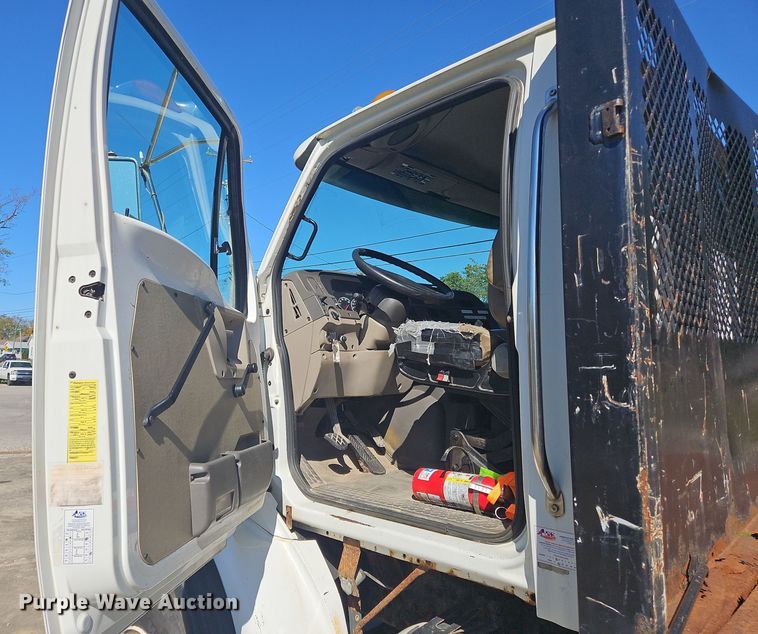 image for item OJ9879 2007 Sterling  flatbed truck