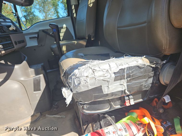 image for item OJ9879 2007 Sterling  flatbed truck