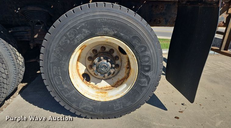 image for item OJ9879 2007 Sterling  flatbed truck