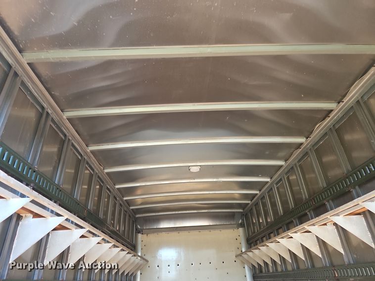 image for item OJ9895 2019 Chevrolet  Silverado 5500 box truck