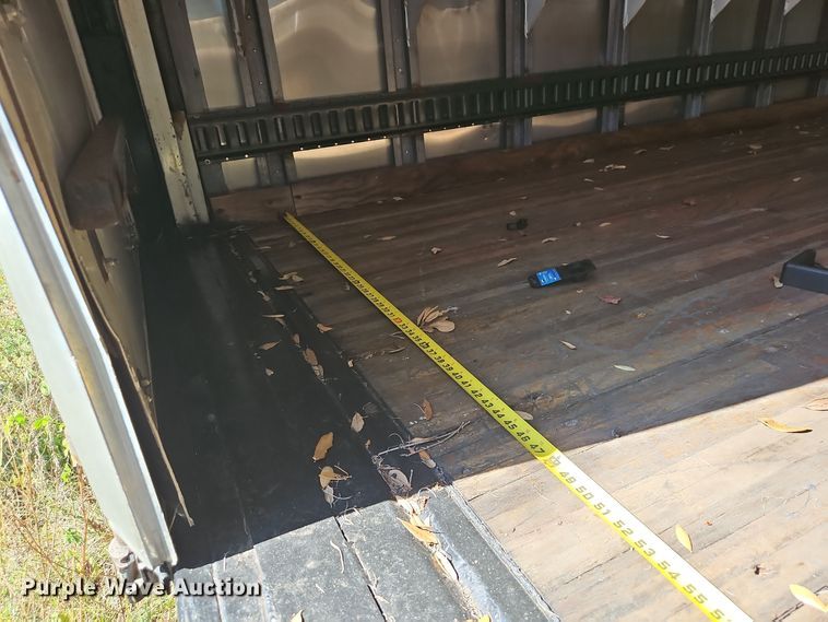 image for item OJ9895 2019 Chevrolet  Silverado 5500 box truck