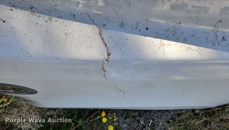 image for item OJ9895 2019 Chevrolet  Silverado 5500 box truck