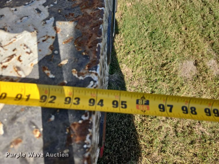 image for item OJ9896 2012 International  7500 bucket truck