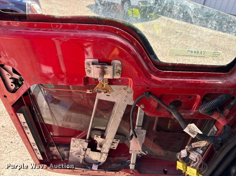 image for item YA0009 2013 Mack CXU613 semi truck