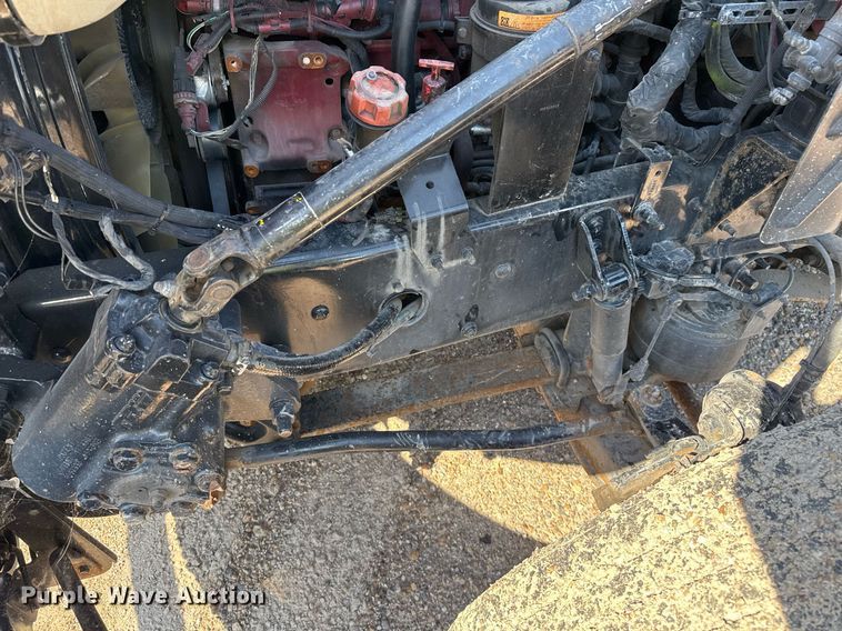 image for item YA0009 2013 Mack CXU613 semi truck