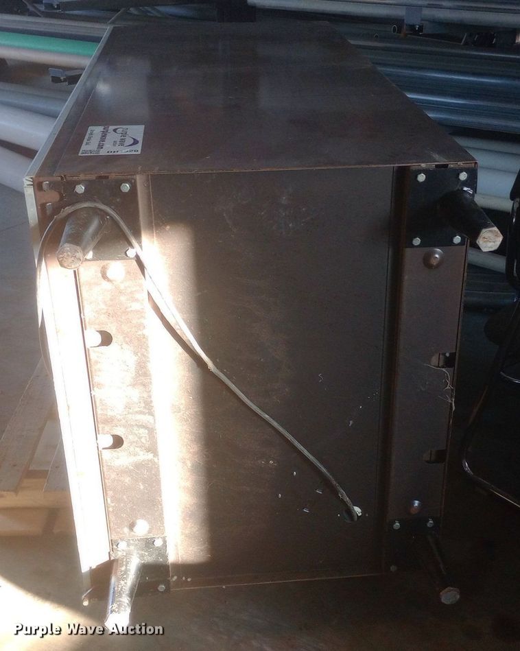 image for item DH1320 Vending machine