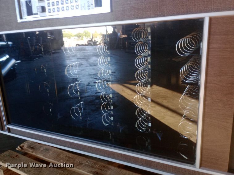 image for item DH1320 Vending machine