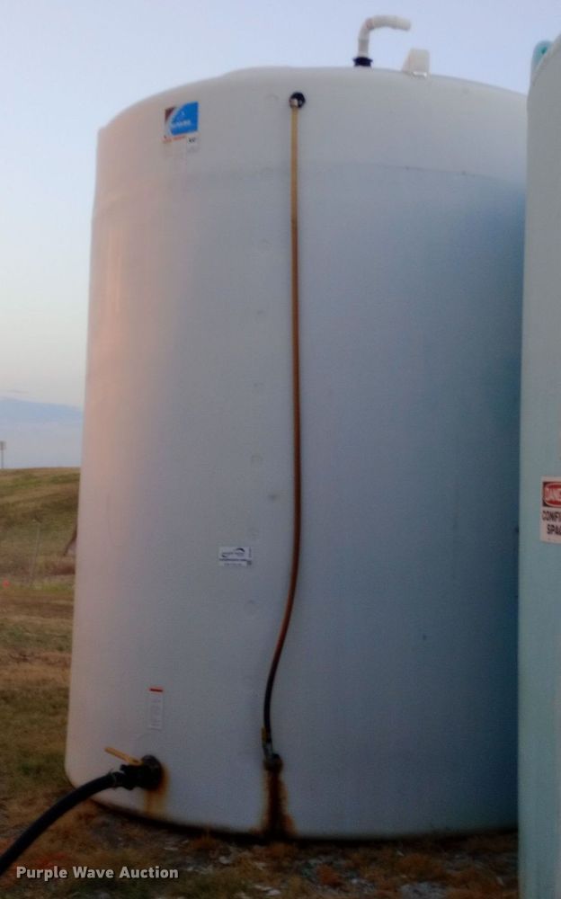 image for item DH1384 Salt brine tank