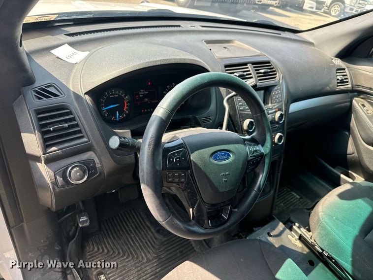 image for item DO1700 2018 Ford Explorer Police Interceptor  SUV