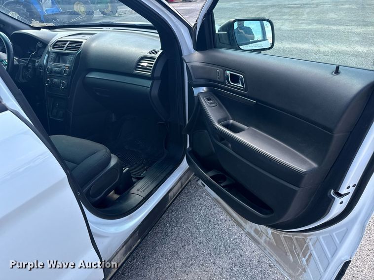 image for item DO1700 2018 Ford Explorer Police Interceptor  SUV