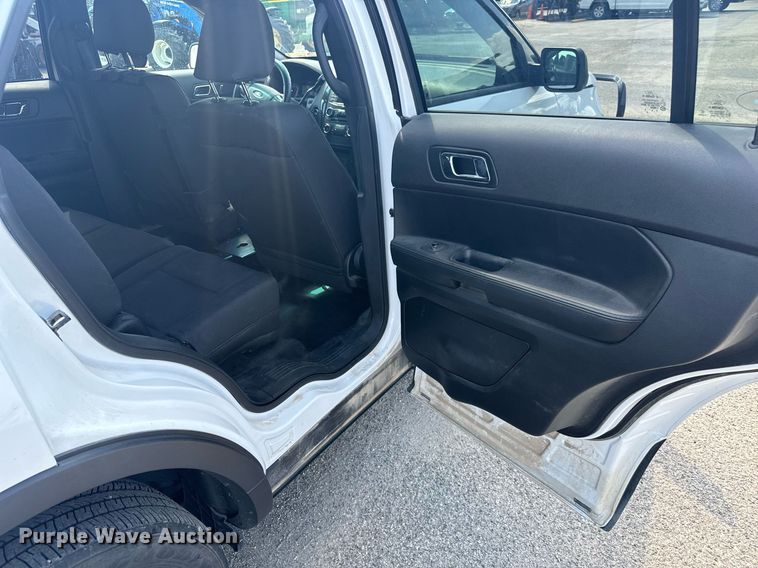 image for item DO1700 2018 Ford Explorer Police Interceptor  SUV