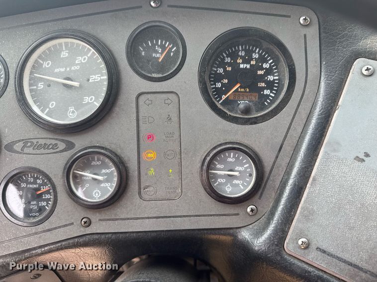 image for item DO7600 2000 Pierce Telesquirt ladder fire truck