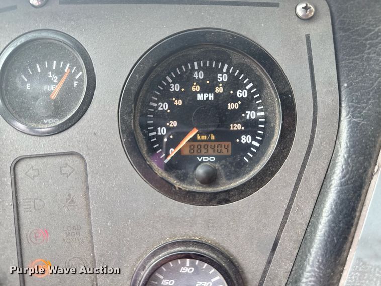 image for item DO7600 2000 Pierce Telesquirt ladder fire truck