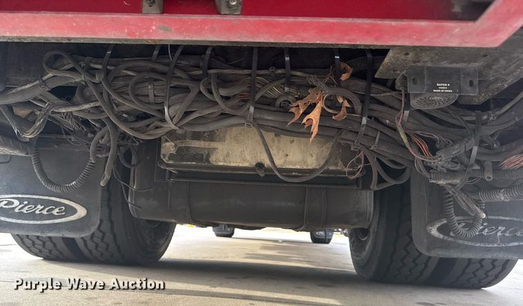 image for item DO7600 2000 Pierce Telesquirt ladder fire truck