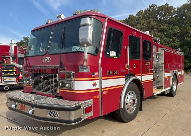 image for item DO7601 1995 Emergency One 1500 pumper fire truck