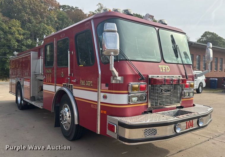 image for item DO7601 1995 Emergency One 1500 pumper fire truck