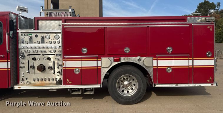 image for item DO7601 1995 Emergency One 1500 pumper fire truck