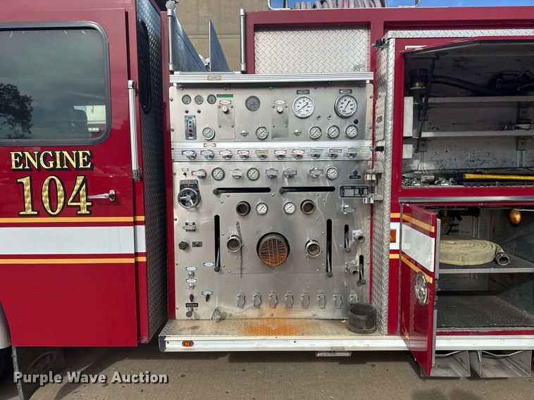 image for item DO7601 1995 Emergency One 1500 pumper fire truck