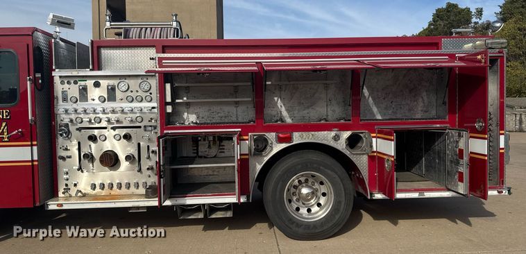 image for item DO7601 1995 Emergency One 1500 pumper fire truck