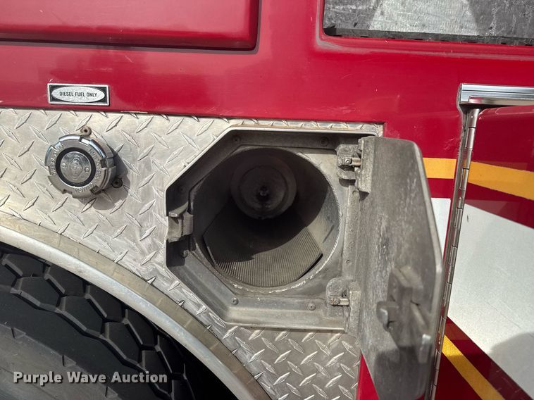 image for item DO7601 1995 Emergency One 1500 pumper fire truck