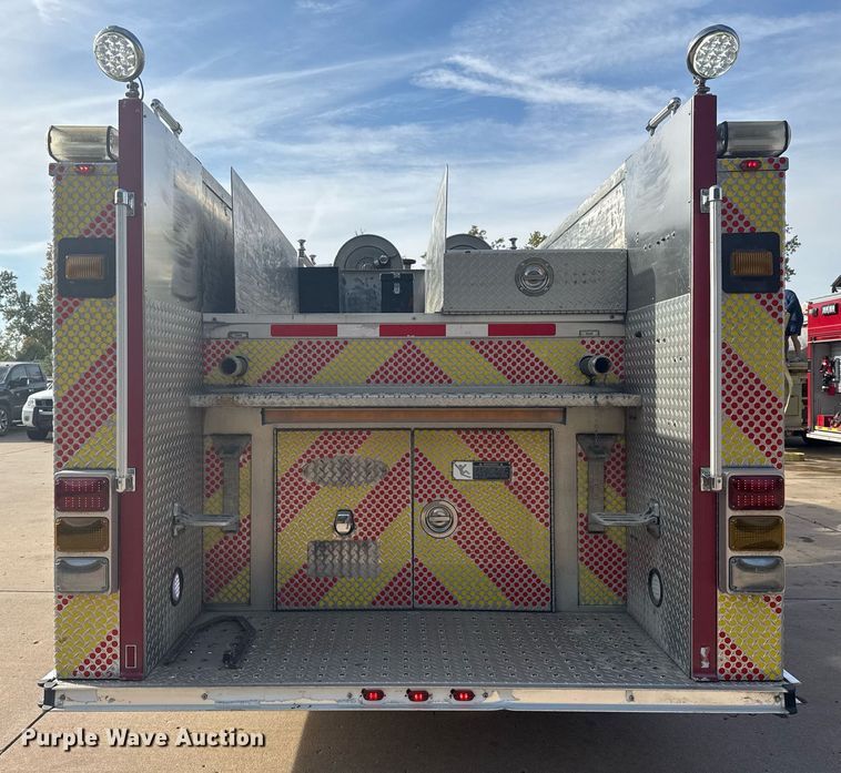 image for item DO7601 1995 Emergency One 1500 pumper fire truck