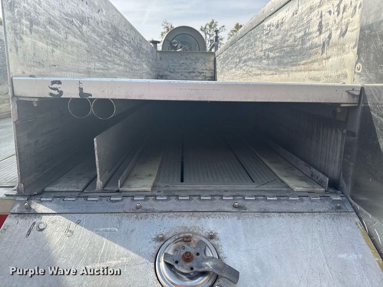 image for item DO7601 1995 Emergency One 1500 pumper fire truck