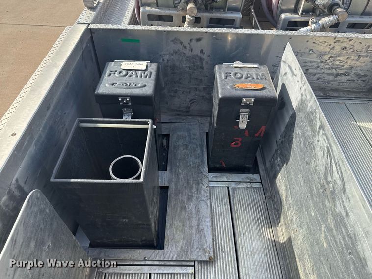 image for item DO7601 1995 Emergency One 1500 pumper fire truck