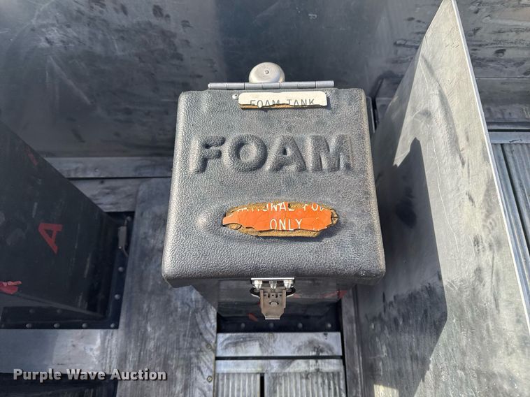 image for item DO7601 1995 Emergency One 1500 pumper fire truck