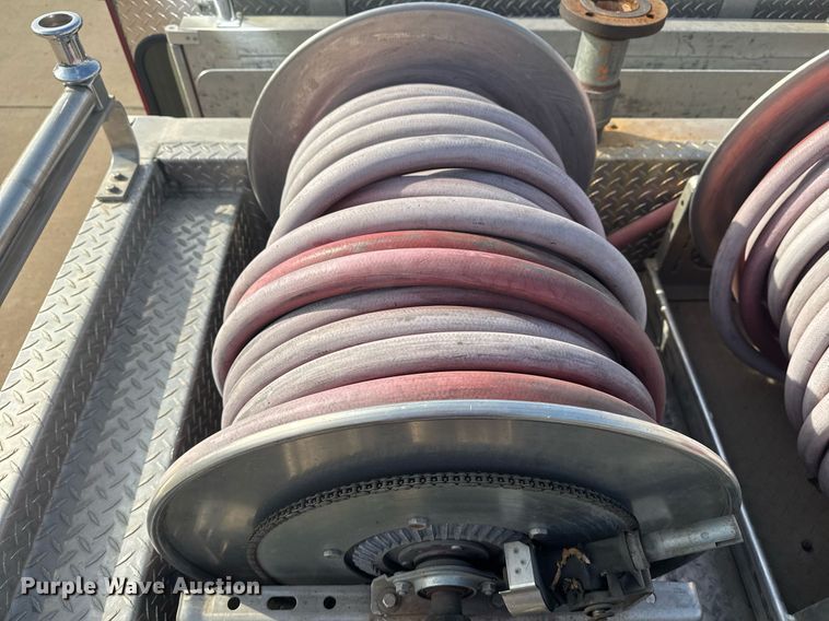 image for item DO7601 1995 Emergency One 1500 pumper fire truck